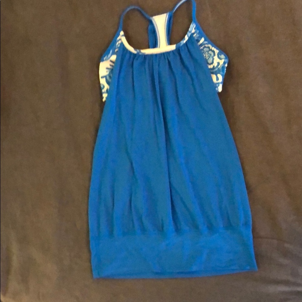 Lululemon tank